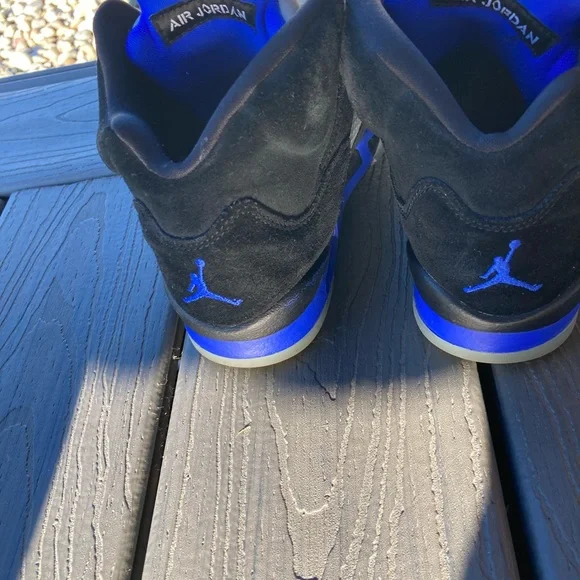 Jordan’s - Picture 7 of 12